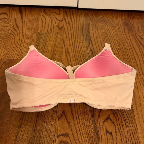 Victoria Secrect Pink Wear Everywear Bra Size 34DD - Picture 2 of 4
